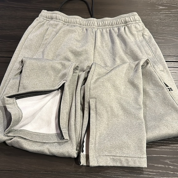 Adidas sweatpants size small - Picture 2 of 3